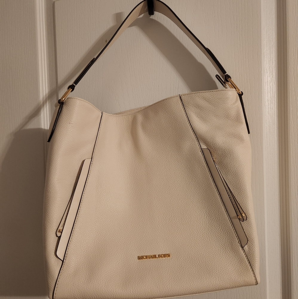 Michael Kors Large Shoulder Bag Tote Hobo Pebbled Leather